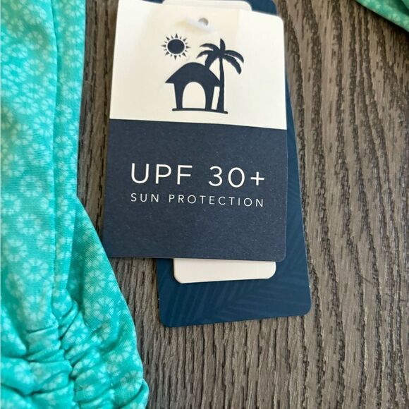 Carribean Joe woman’s rash guard with UPF30 - Picture 3 of 5